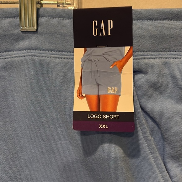 GAP - Women's Logo Short. Athletic wear Sweat shorts. Blue, Size XXL. NWT, New. - Picture 3 of 14